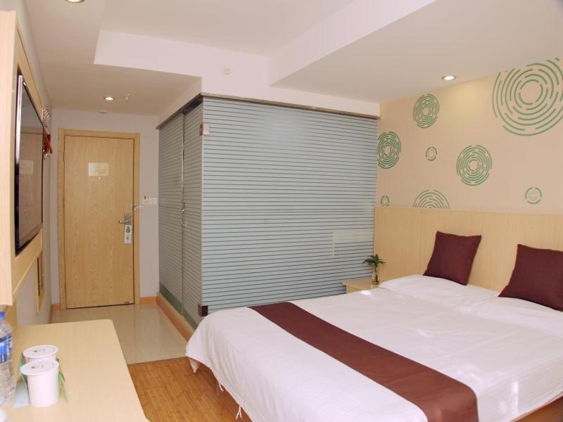 Greentree Inn Shanghai Gucun Park Express Hotel Екстер'єр фото