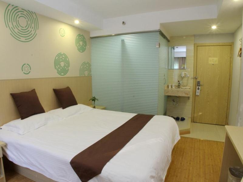 Greentree Inn Shanghai Gucun Park Express Hotel Екстер'єр фото