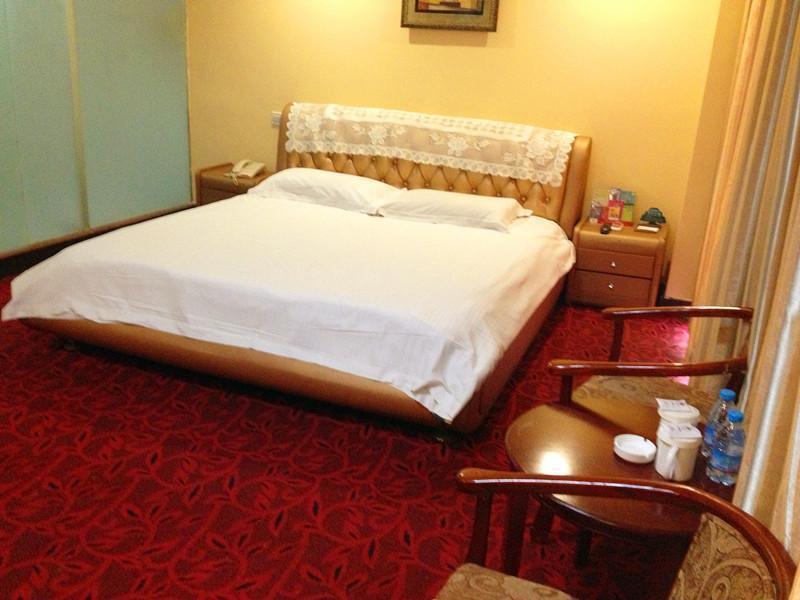 Greentree Inn Shanghai Gucun Park Express Hotel Екстер'єр фото